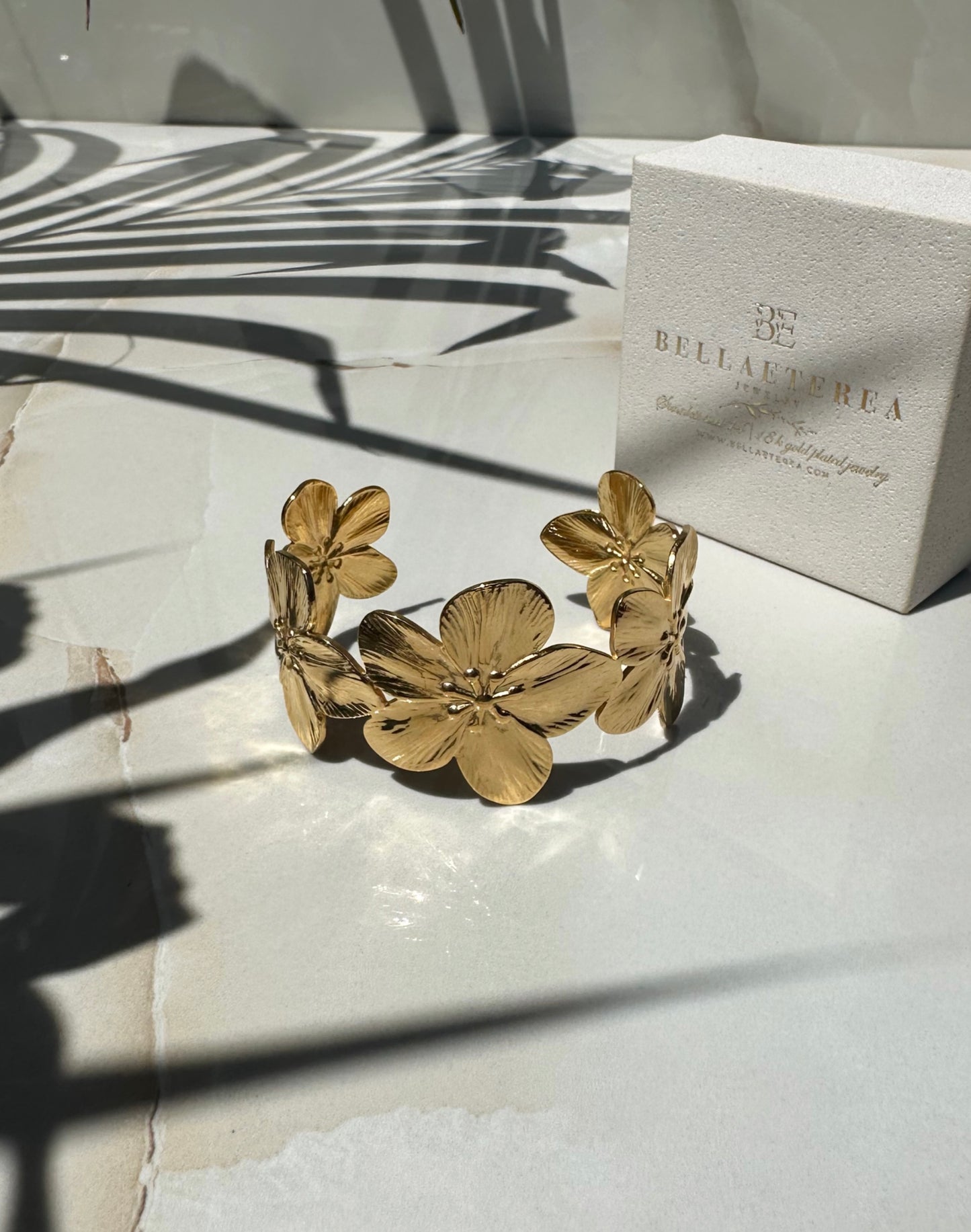 HIBISCUS ❥ Bangle