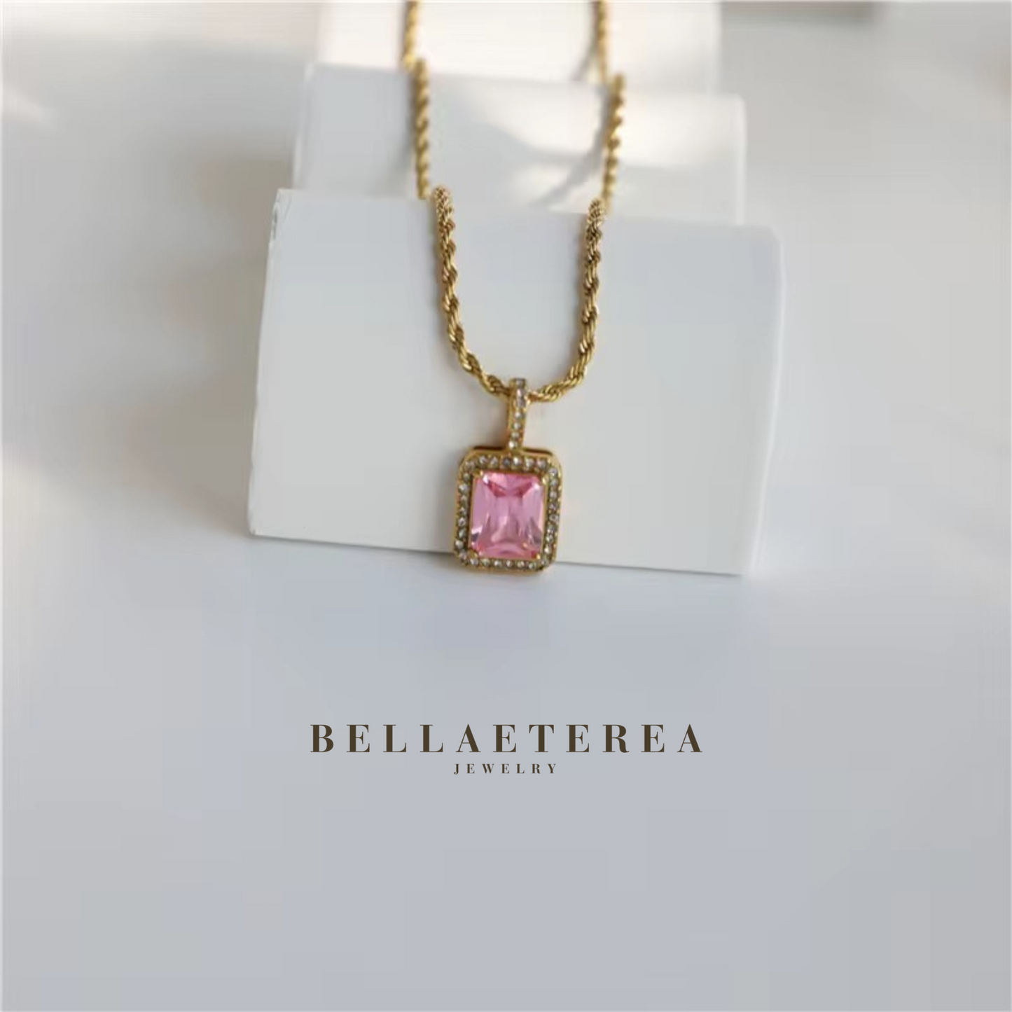 TAHITI ❥ Pink Necklace