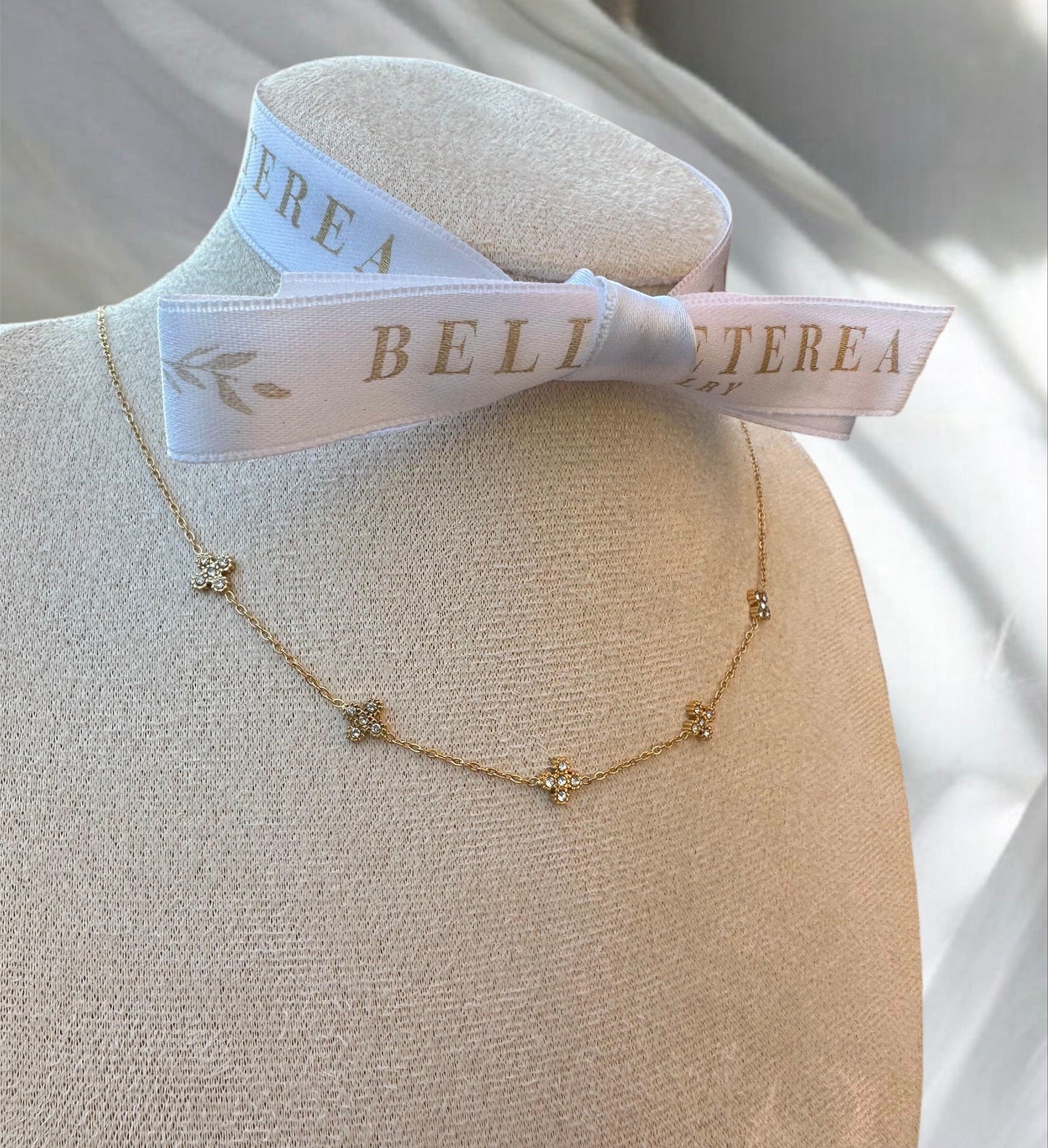LADYSNOW ❥ Collana