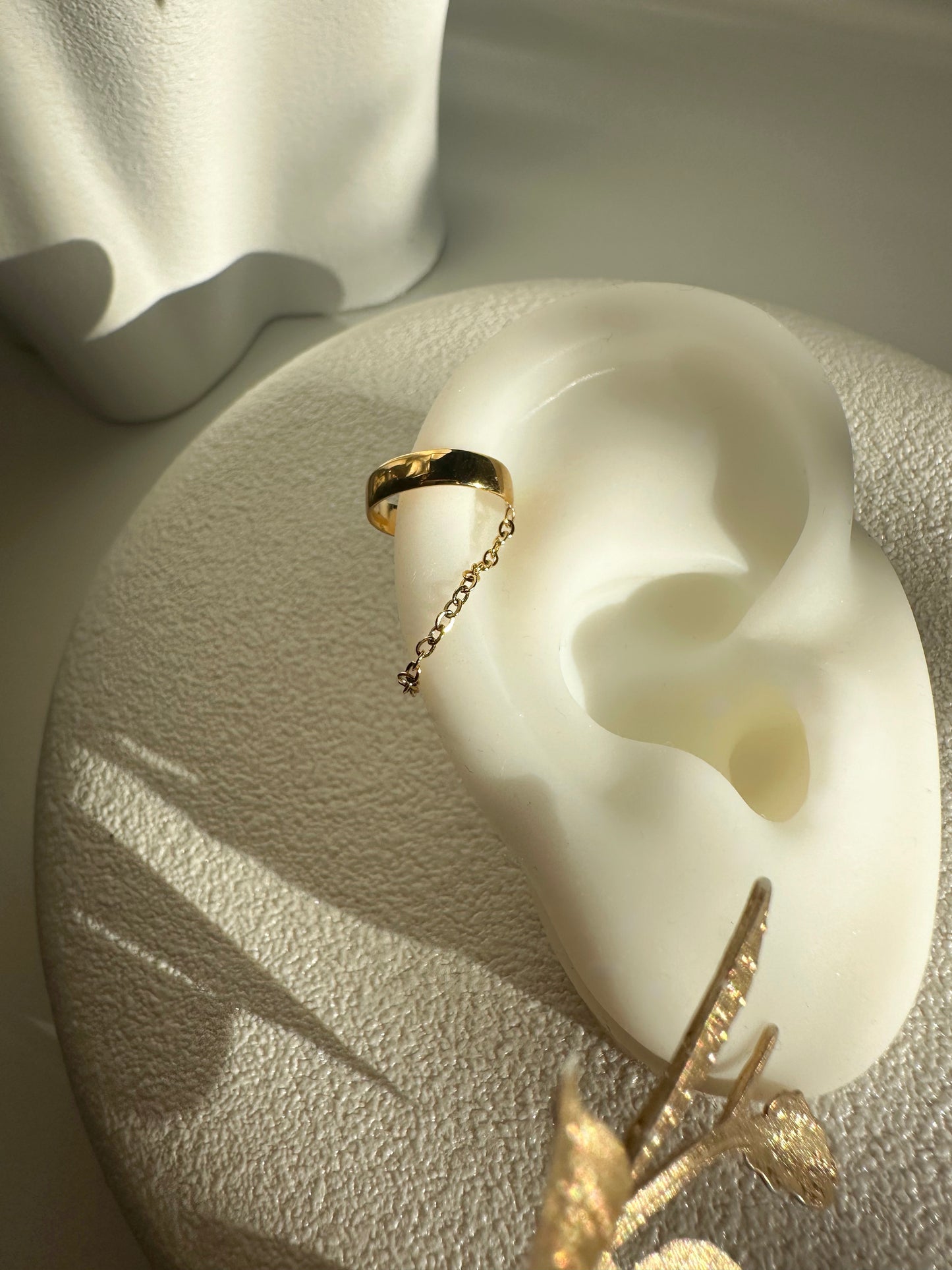 CLASSY ❥ Ear Cuff - BELLAETEREA