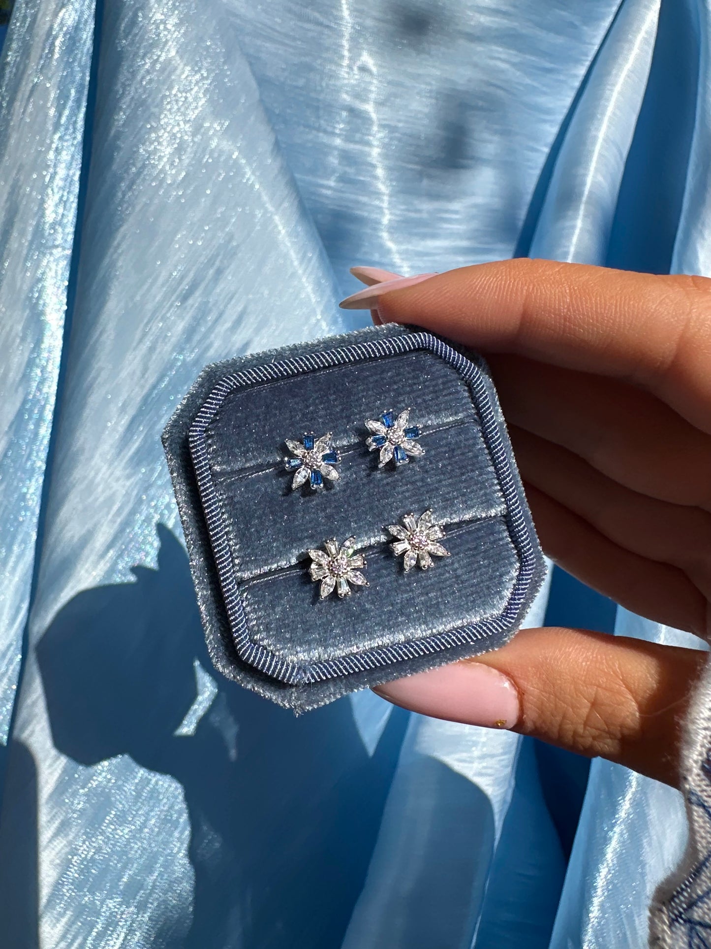 CRISTALLE ✧ 925 SILVER/Blue Earrings