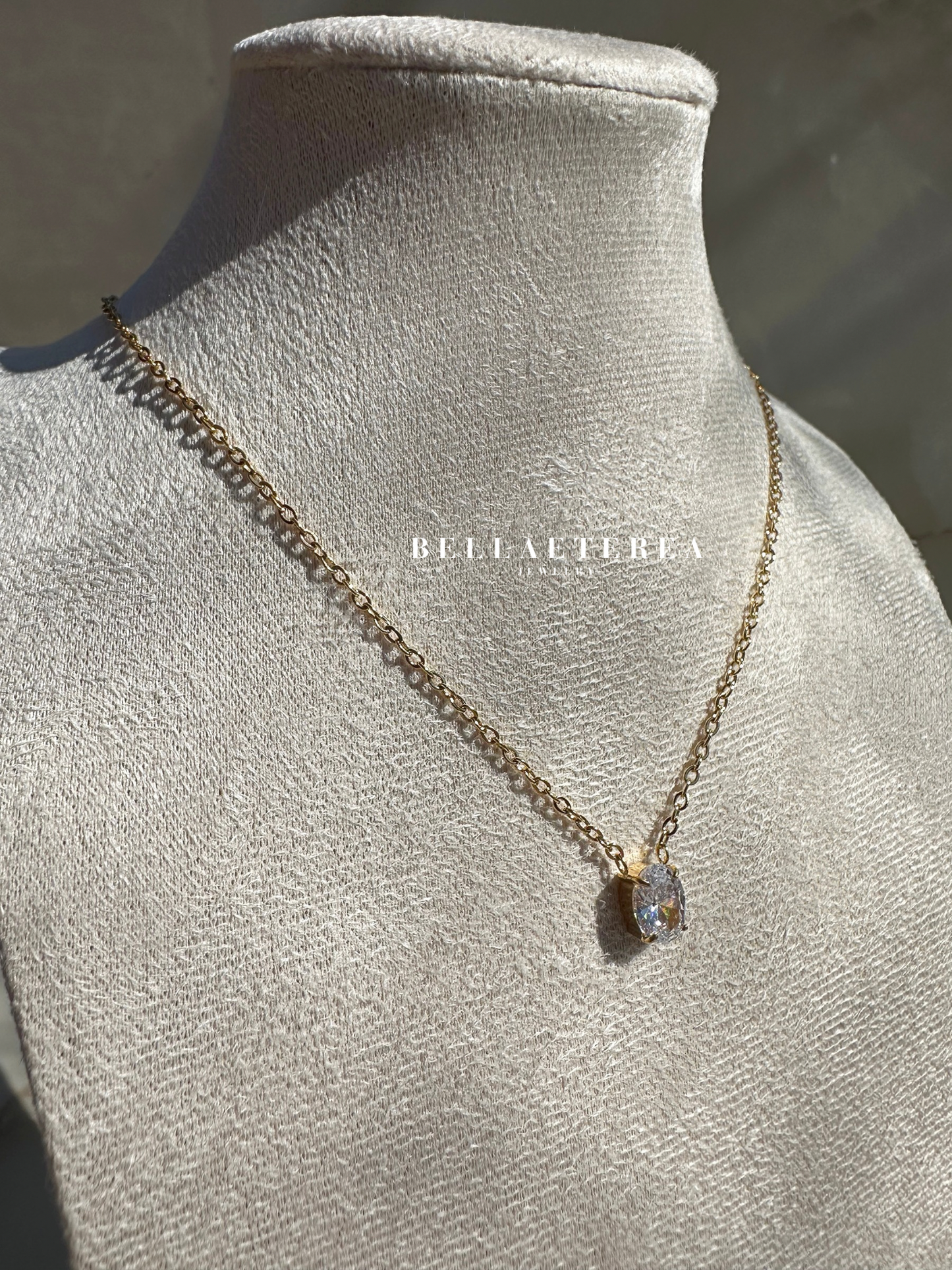 PUNTO LUCE OVALE ❥ Collana Bianca