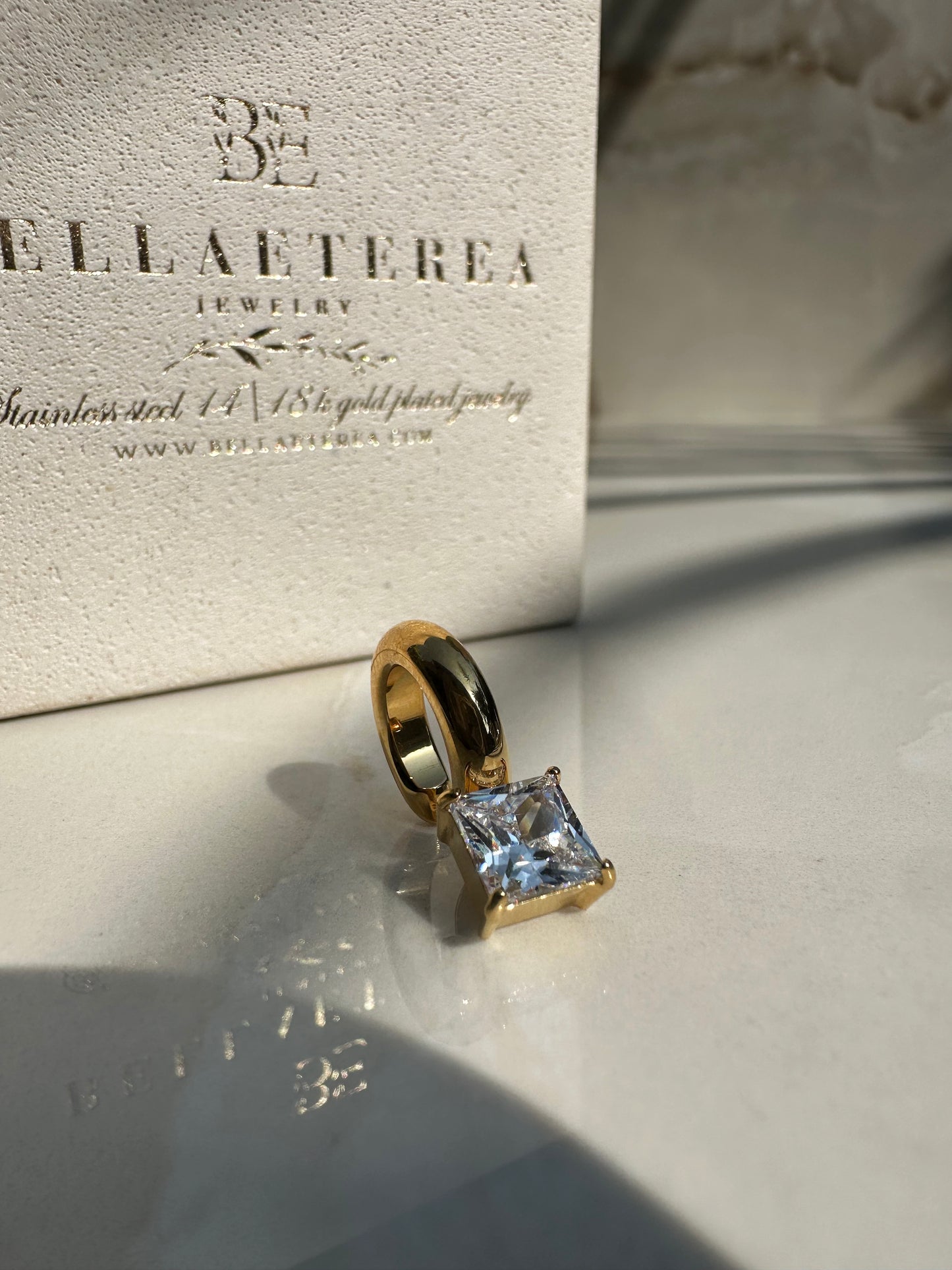 SQUARE GLEAMS ❥ Ear Cuffs