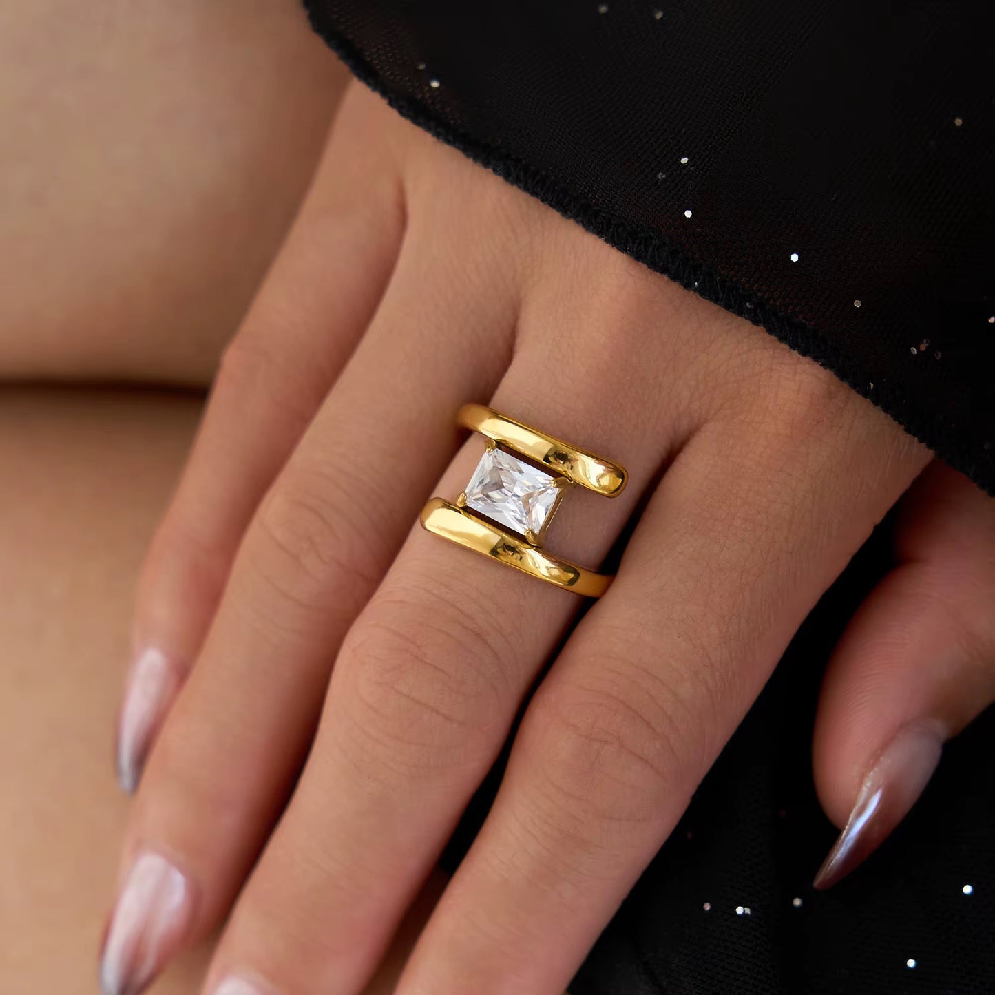 MOONLIGHT BAY ❥ Anello