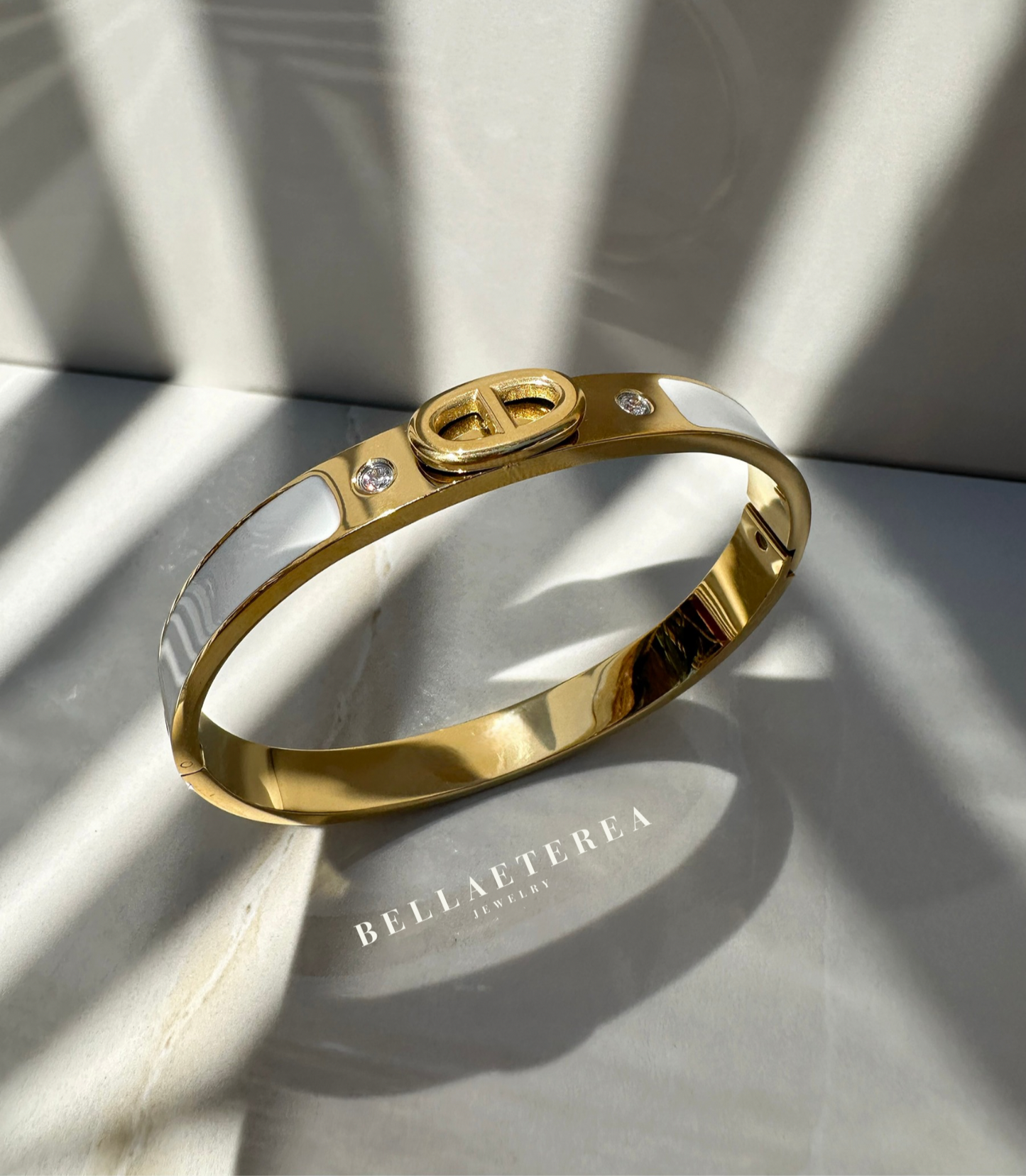 EVELYN ❥ White Bangle
