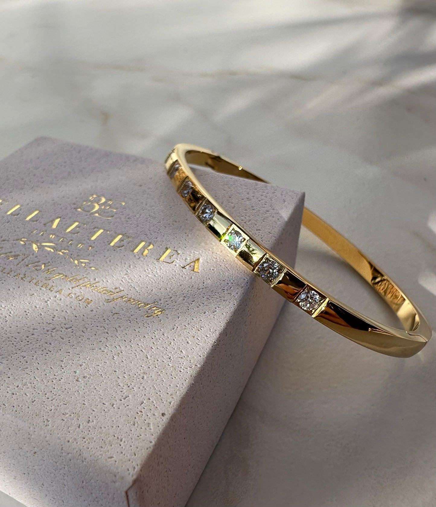 ELMIRA ❥ Bangle Gold