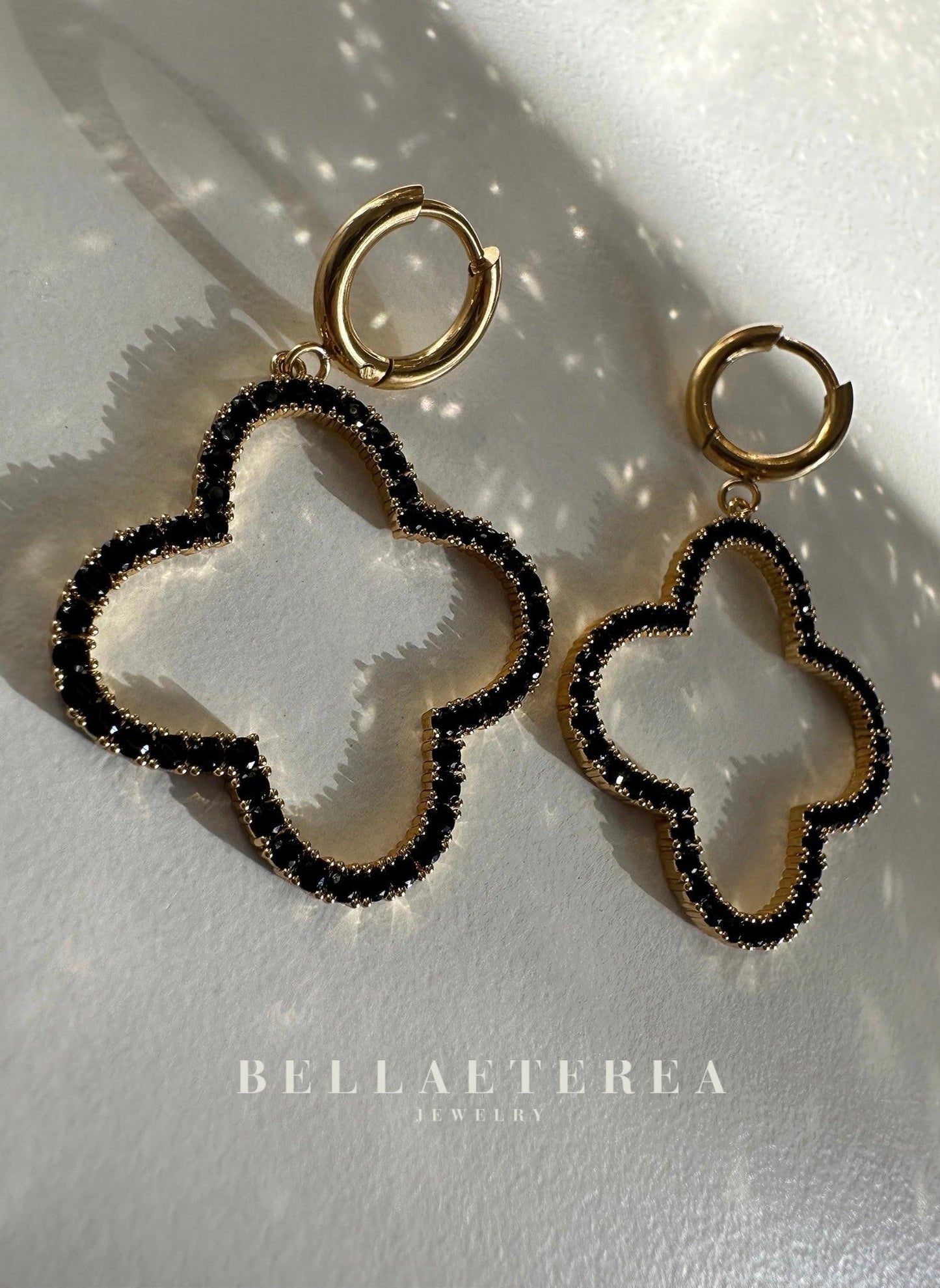 YVES ❥ Orecchini Gold & Nero
