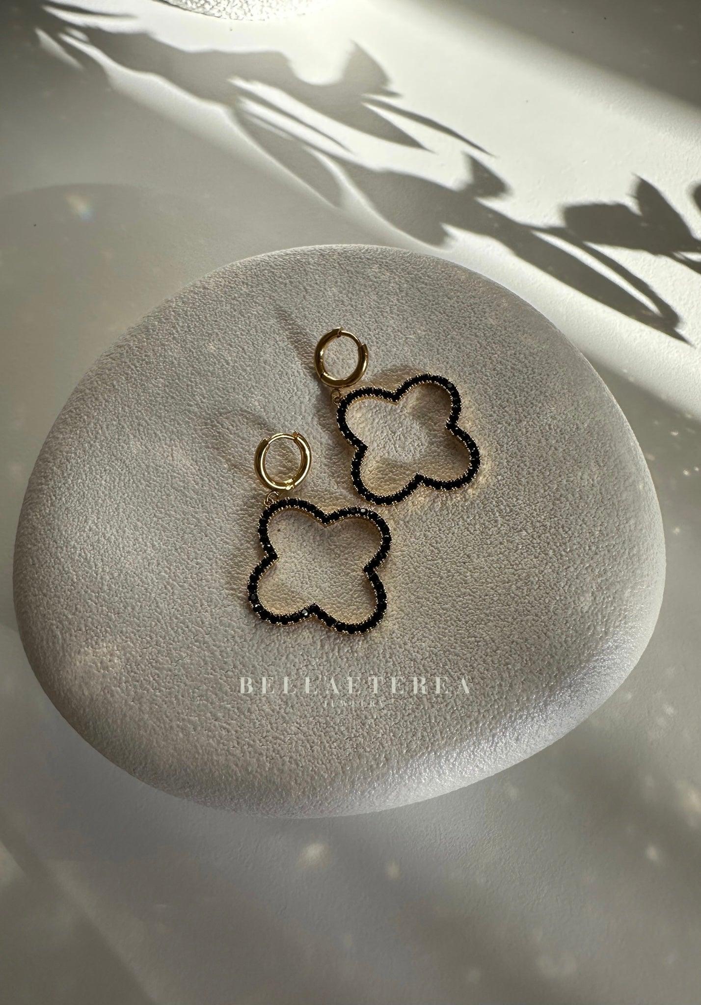 YVES ❥ Orecchini Gold & Nero