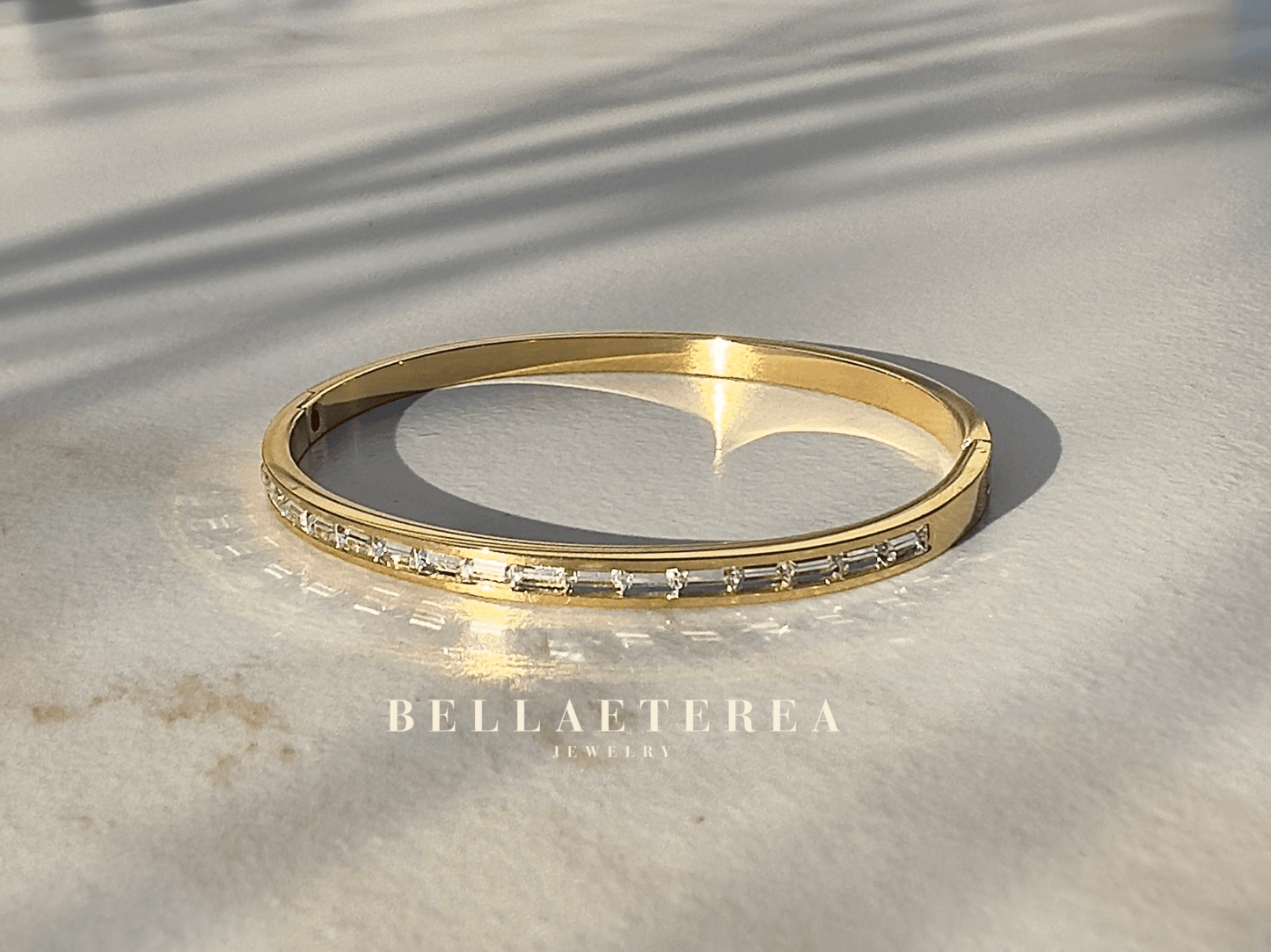 ÈLISE ❥ Gold Bangle