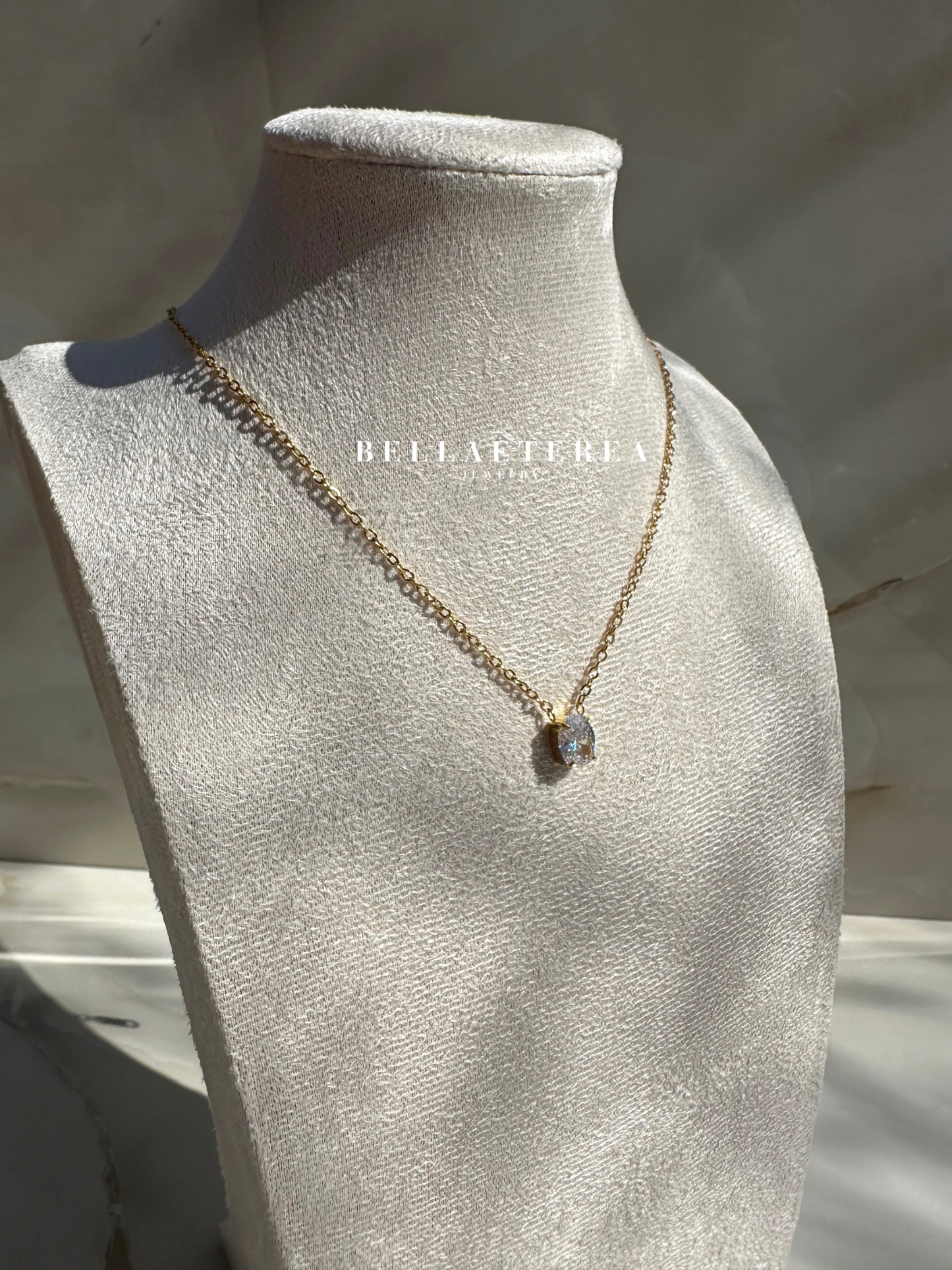 PUNTO LUCE OVALE ❥ Collana Bianca