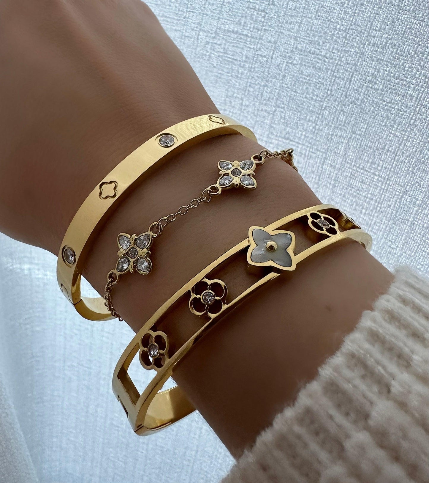 FLORA ❥ Bangle Gold - BELLAETEREA