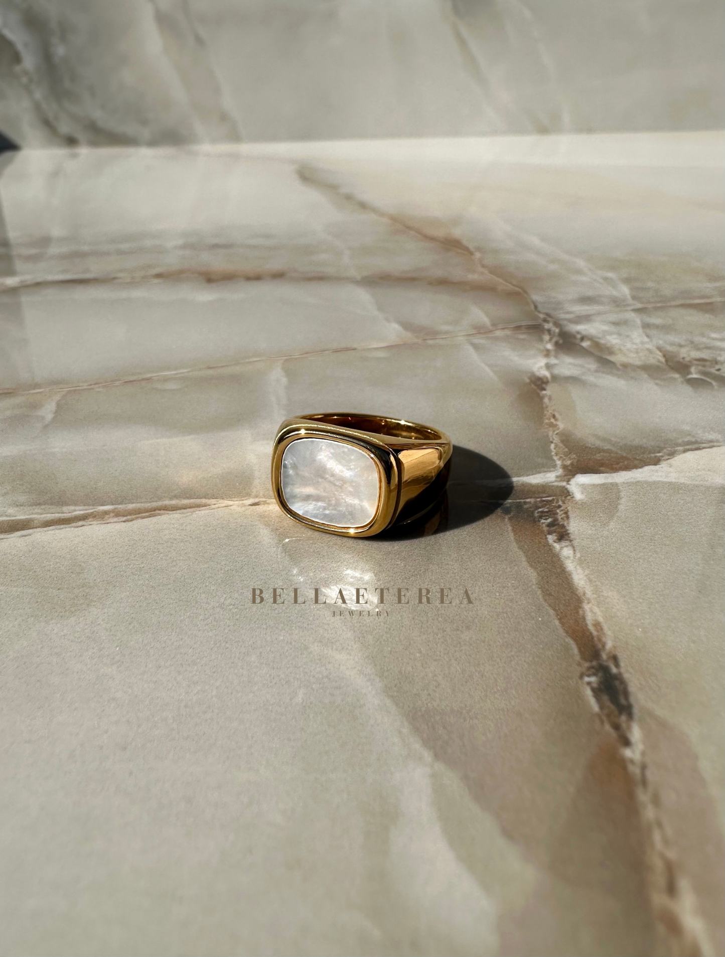 SHELLY S ❥ Ring