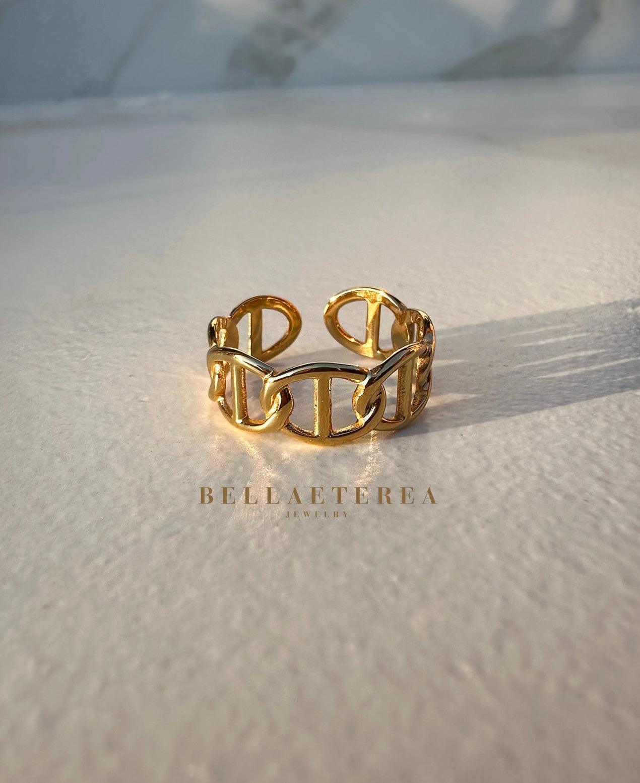 EVANGELINE ❥ Ring