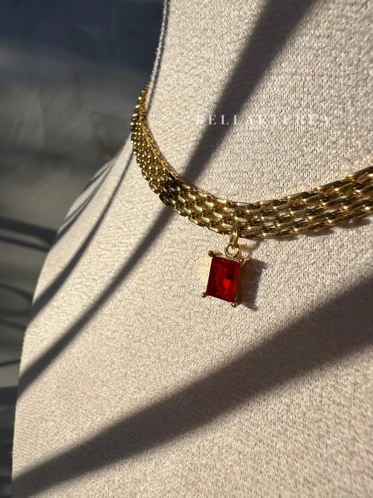 PAULA ❥ Collana Girocollo Rossa - BELLAETEREA