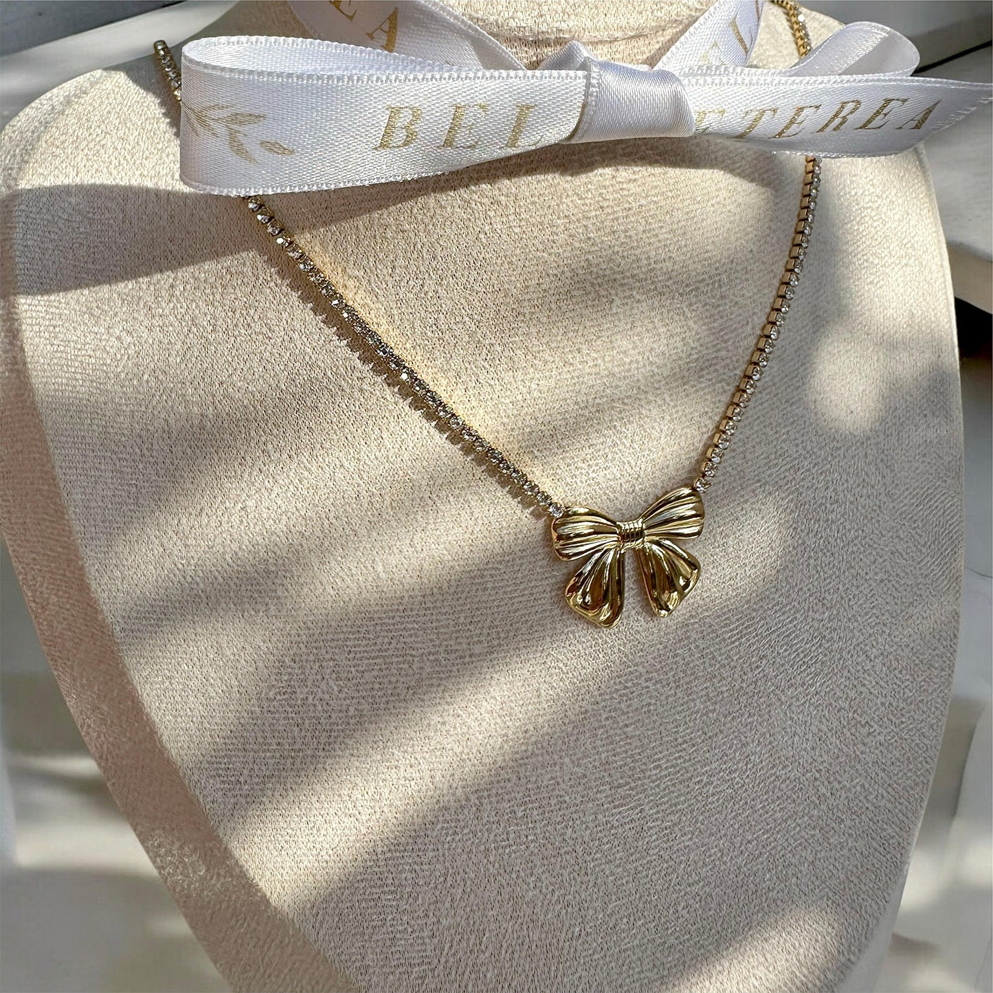 BOW ❥ Collana