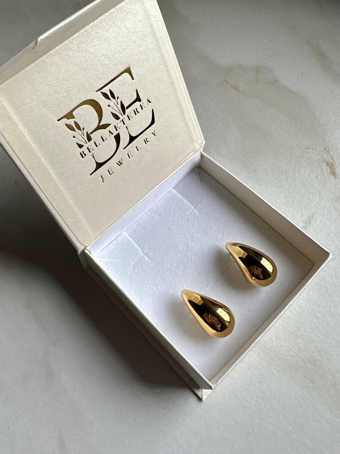MARTINE ❥ Earrings - BELLAETEREA