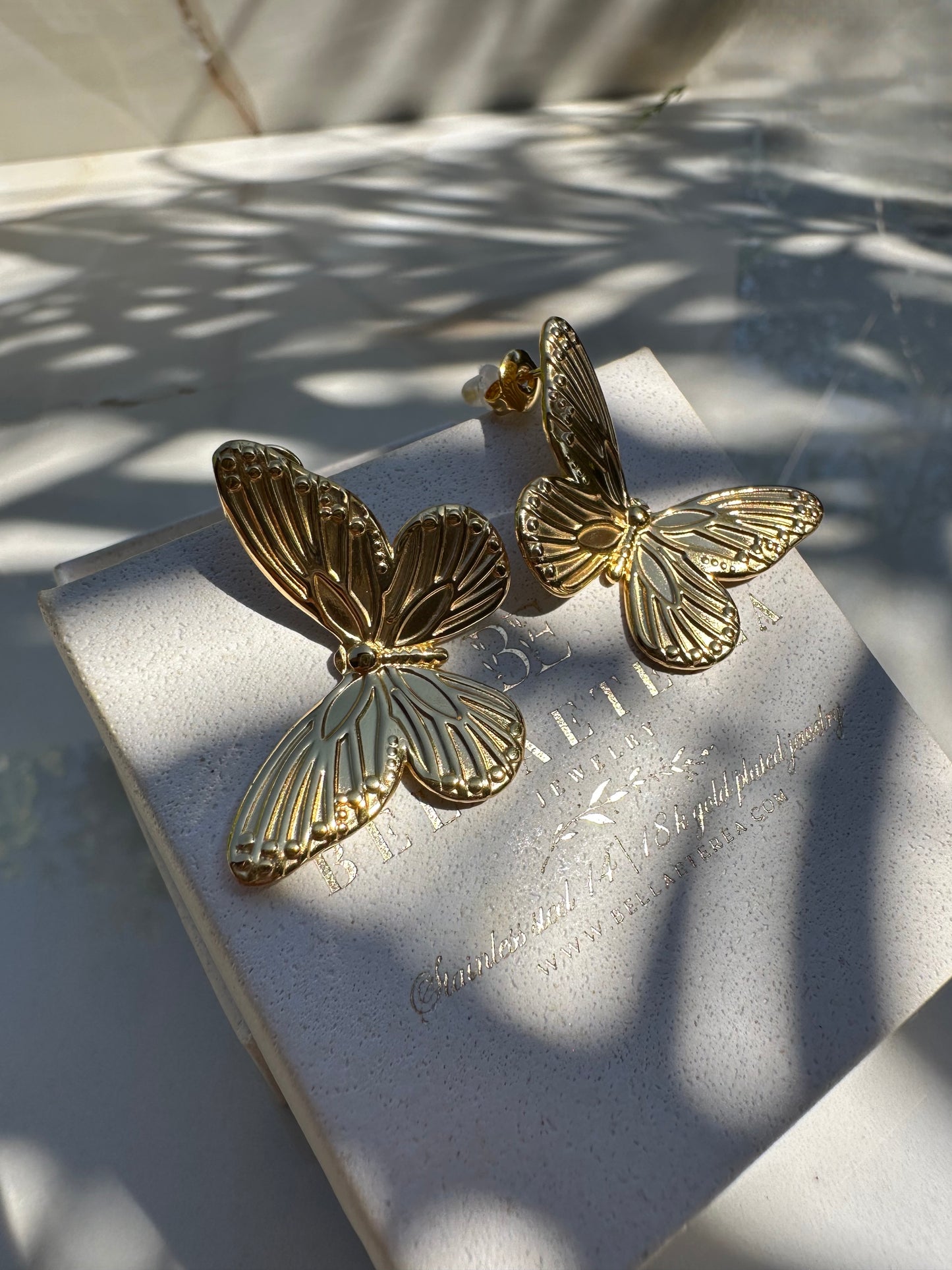 ALAE β₯ Earrings