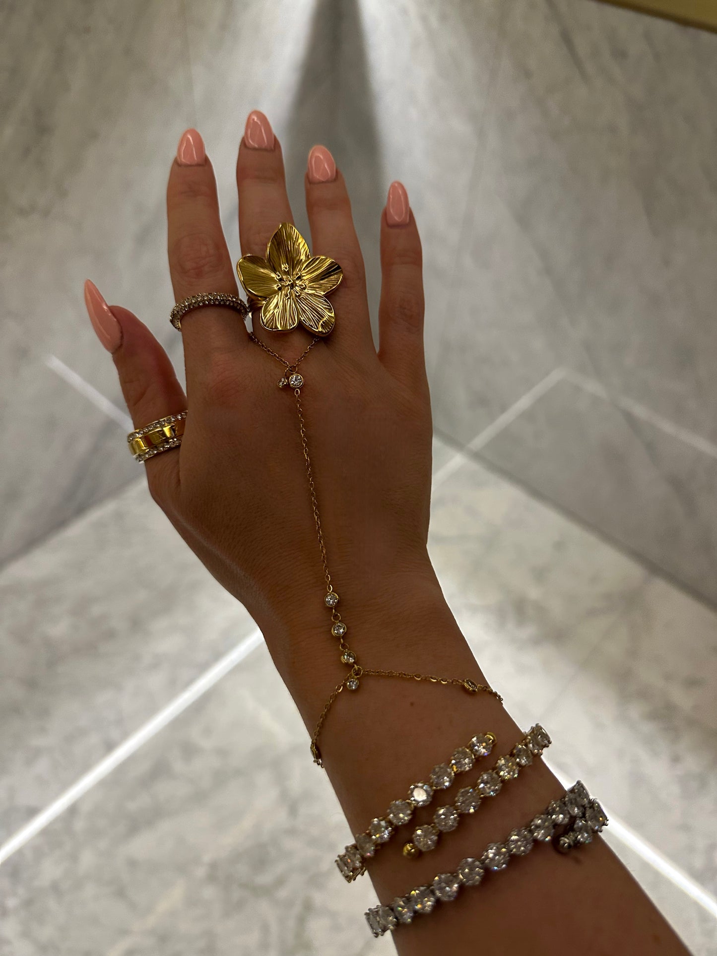 SERENA ❥ Bangle Gold