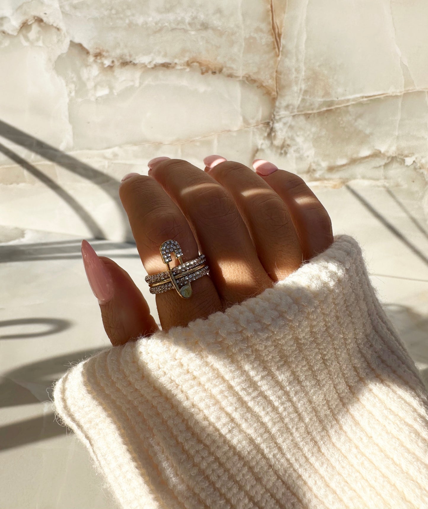 BROCHE ❥ Gold Ring