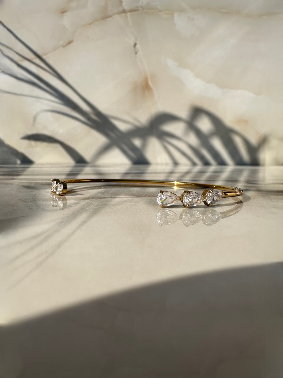 DESIRÈ ❥ Bangle