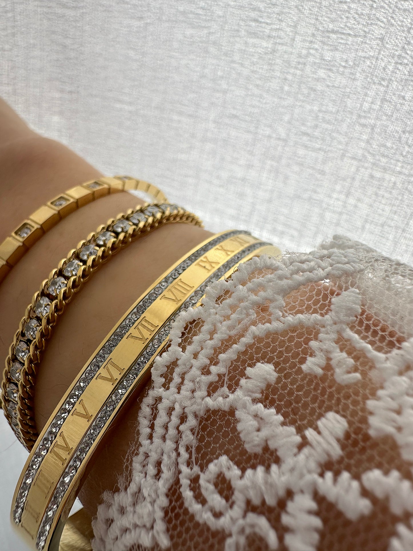 ROMA ❥ Bangle Gold