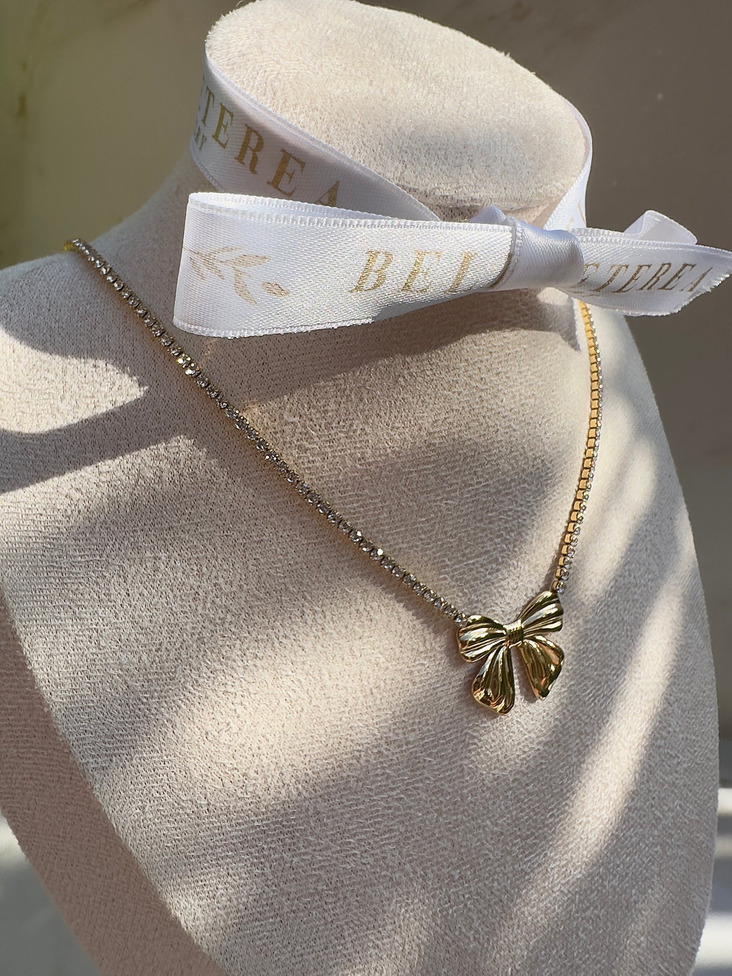 BOW ❥ Collana