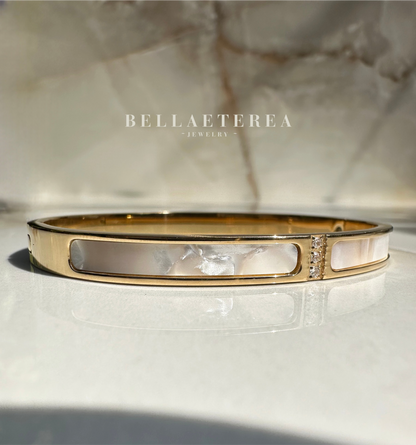 PEARLUST ❥ Bangle