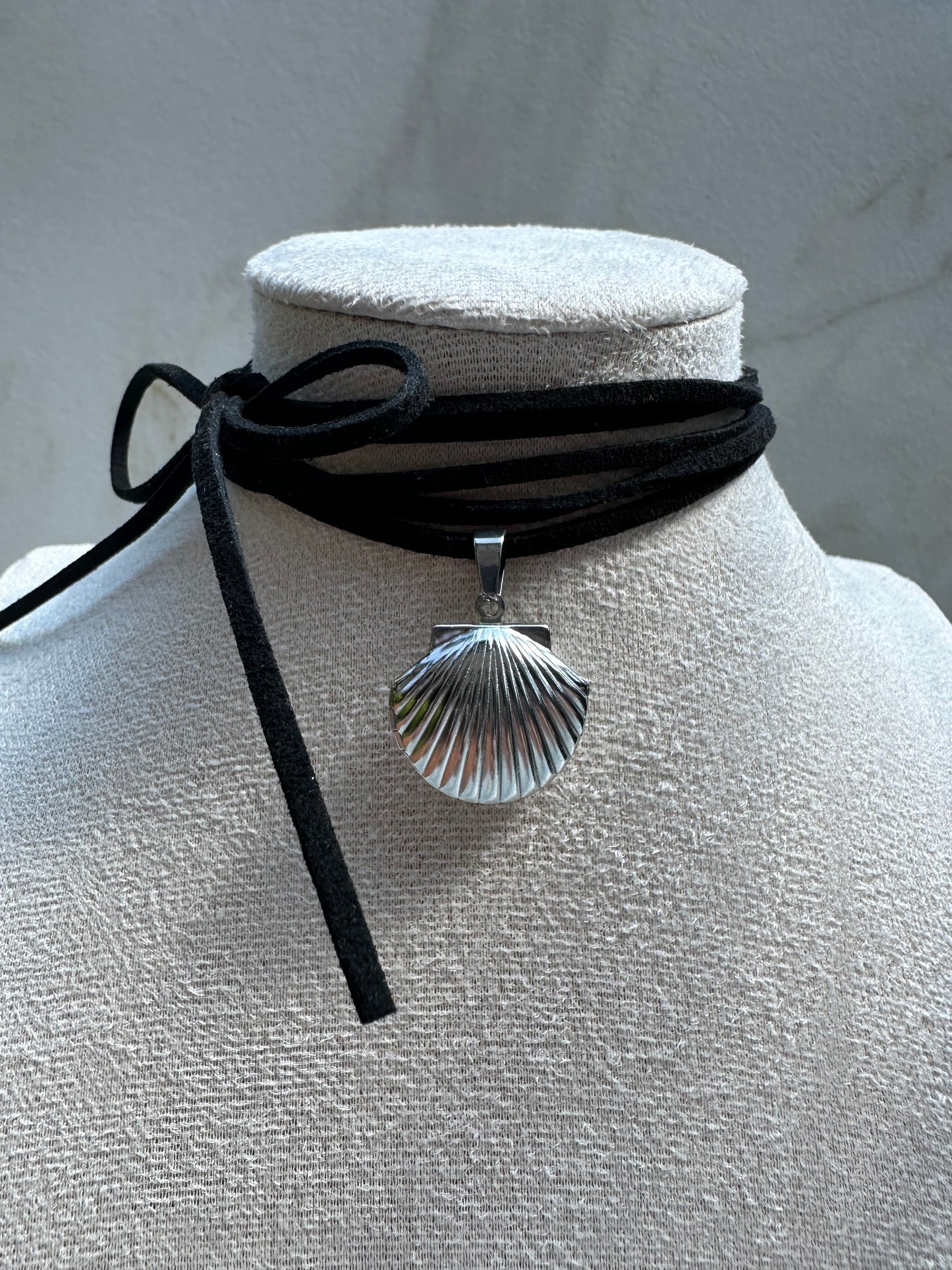 CHOKER SHELL ❥ Silver Necklace