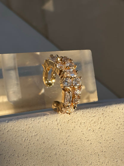 SIERRA ❥ Ear Cuff Gold