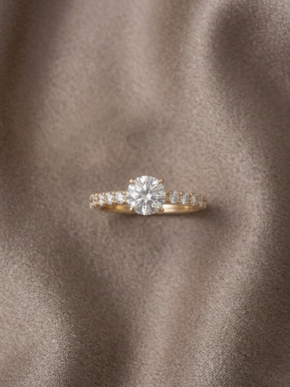 NAOMI COURT ❥ Anello