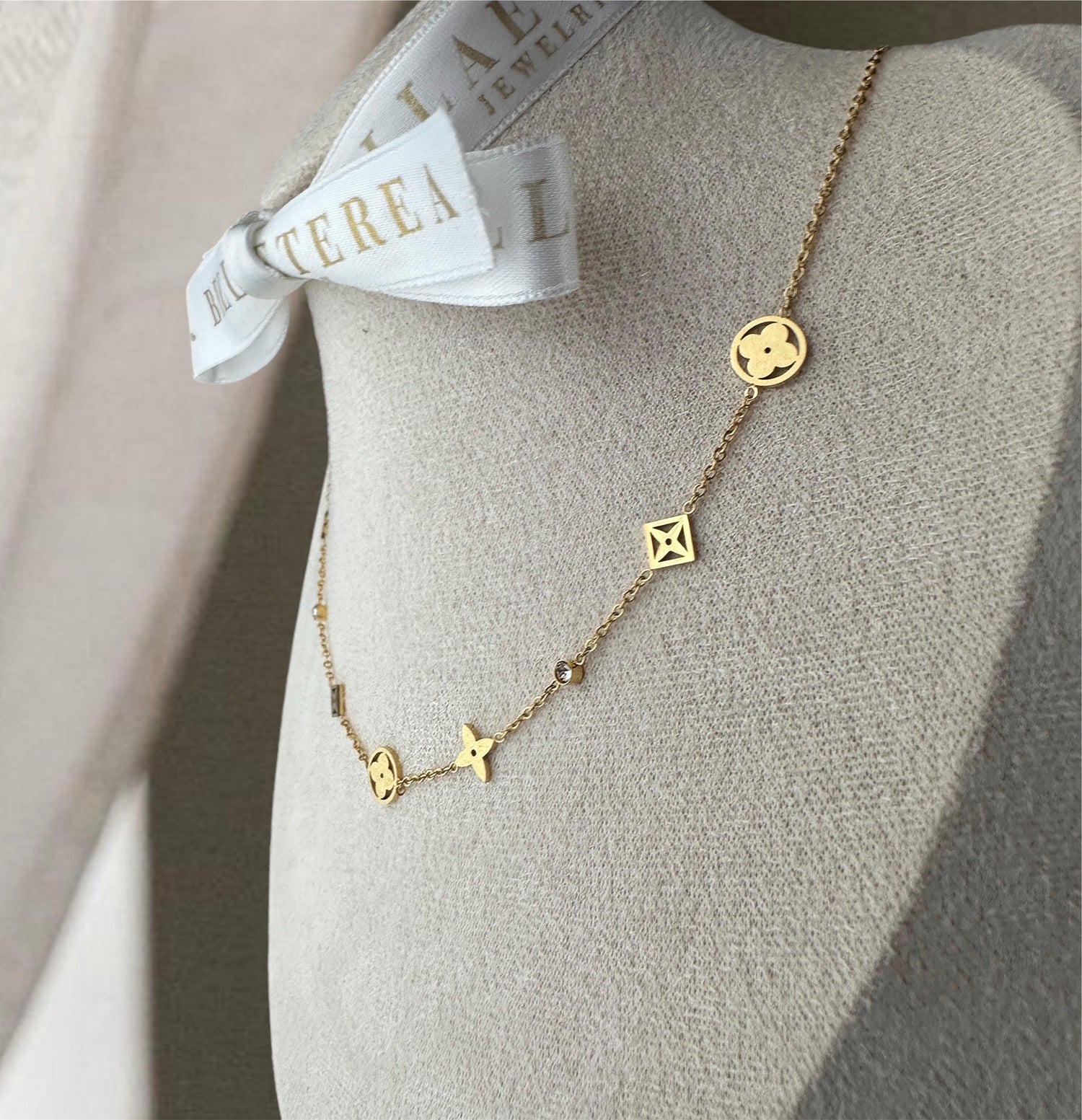 TAYLOR ❥ Collana - BELLAETEREA