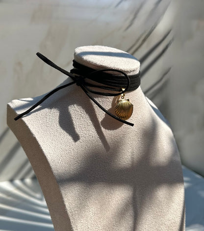 CHOKER SHELL ❥ Gold Necklace