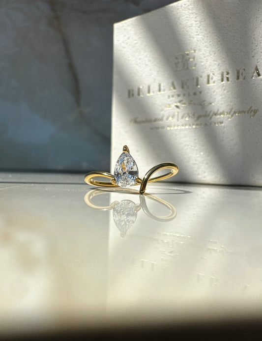 EMBRACE PEAR ❥ Anello