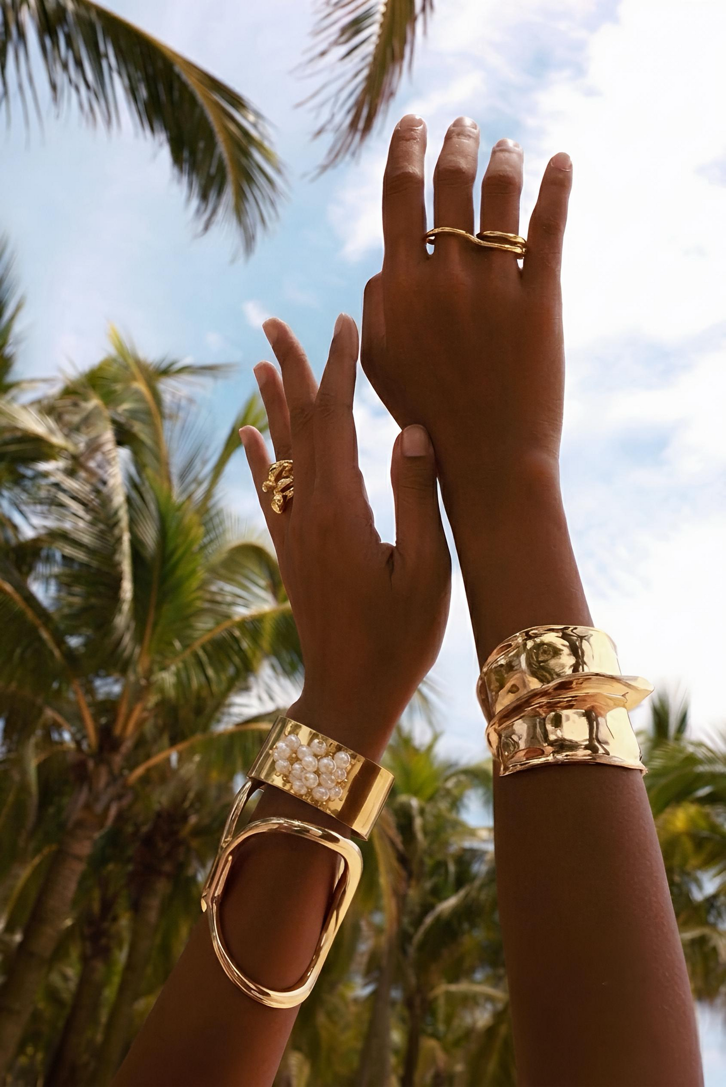 LA PERLA ❥ Bangle
