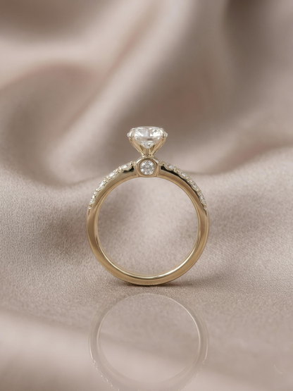 NAOMI COURT ❥ Anello