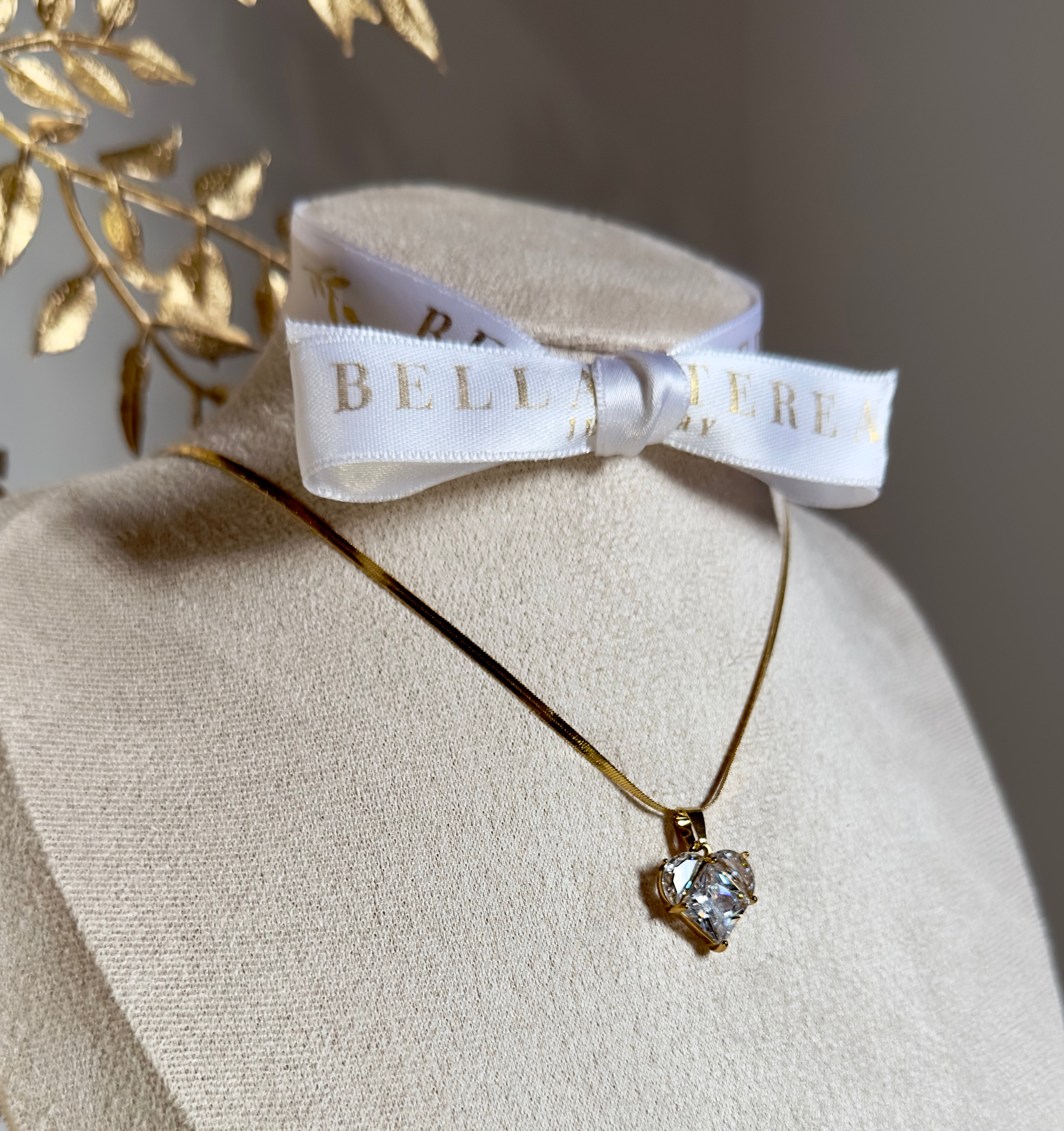 MON AMOUR ❥ Necklace - BELLAETEREA