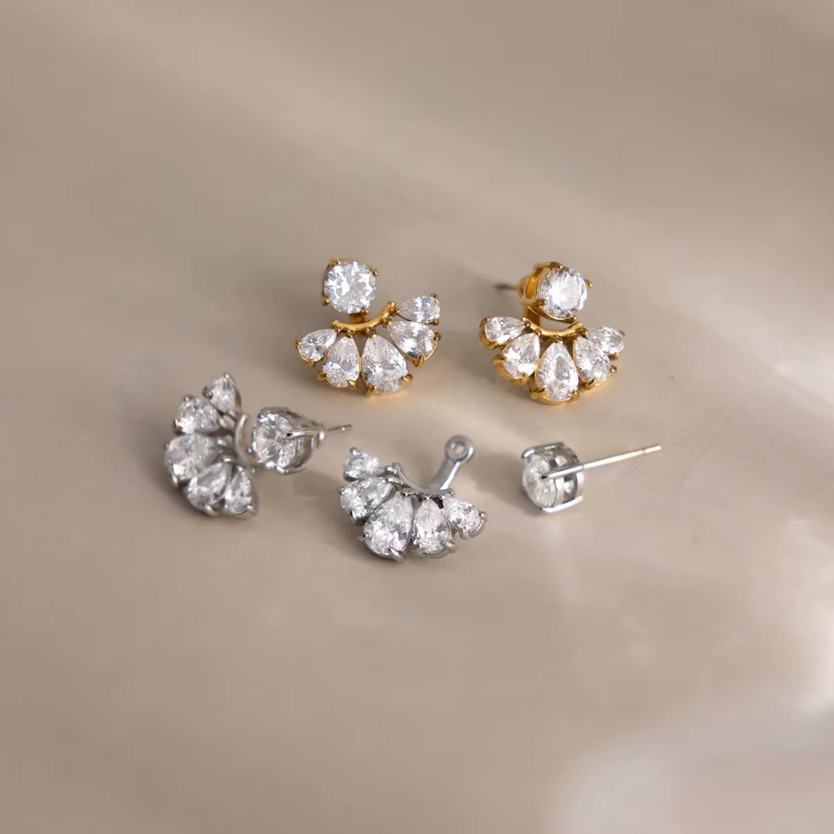 CROWNY ❥ Orecchini Gold