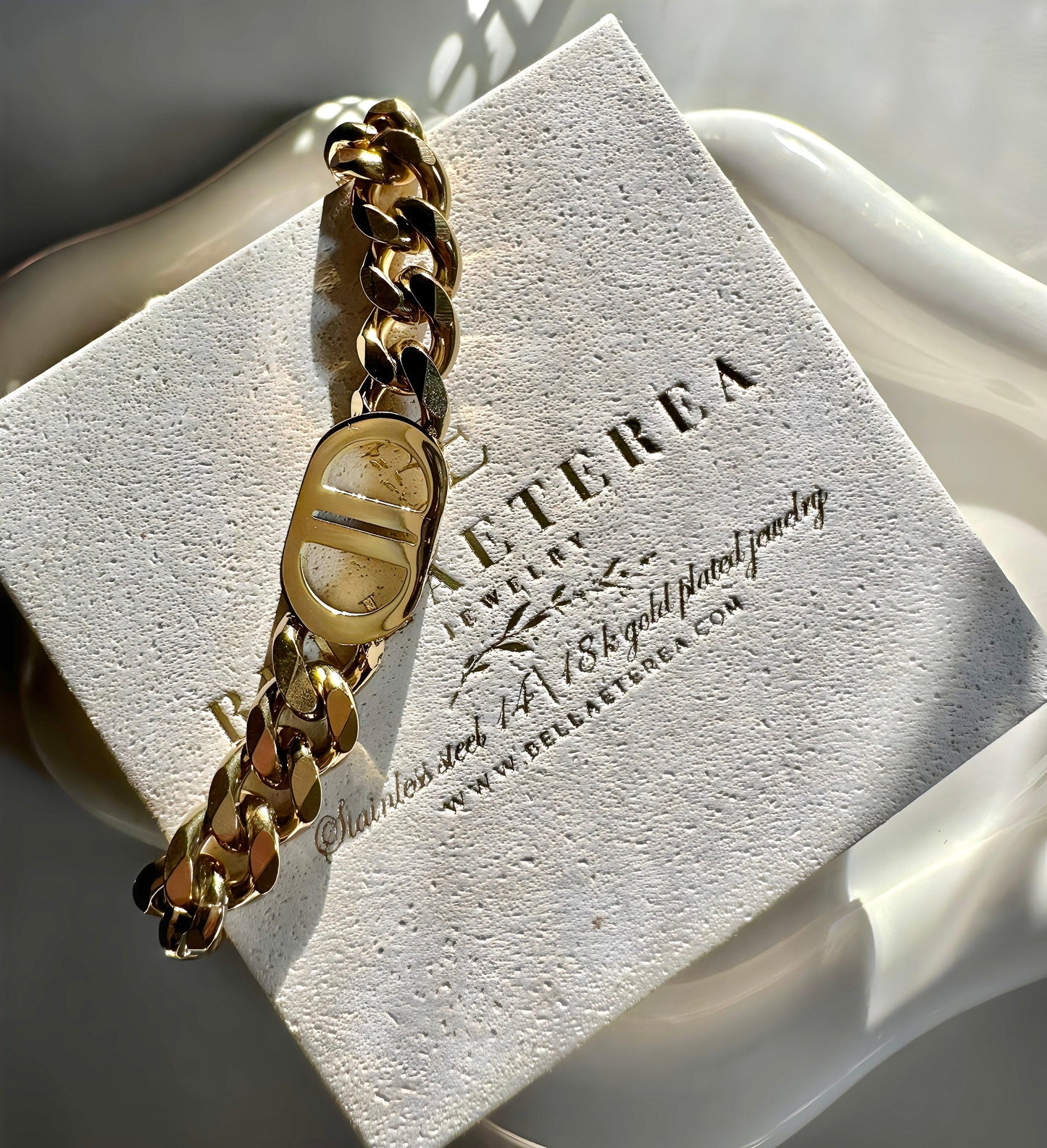 EVA ❥ Bracelet - BELLAETEREA