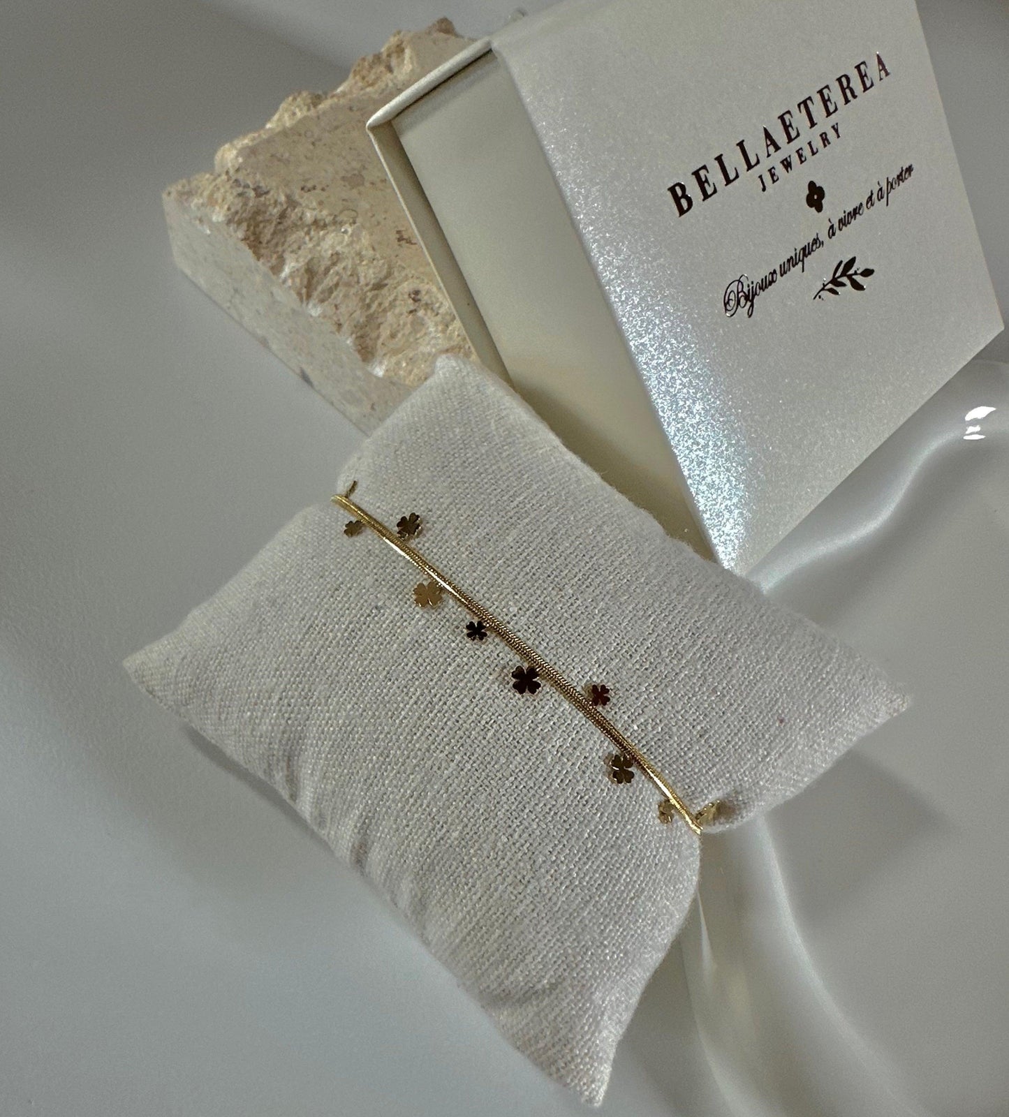 NIKKI ❥ Bracelet - BELLAETEREA